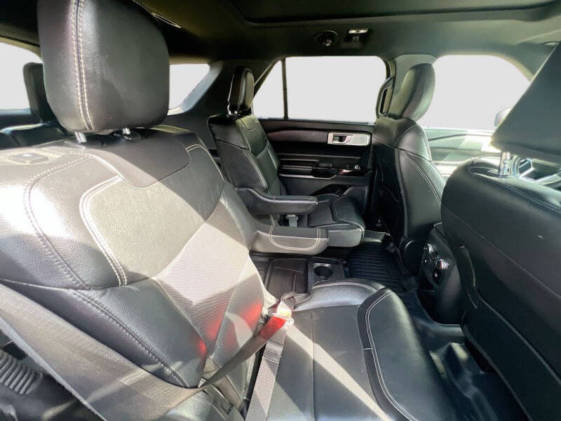 2021 Ford Explorer ST