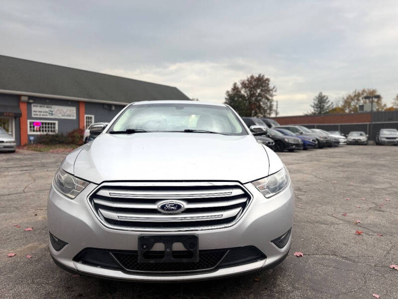2013 Ford Taurus Limited