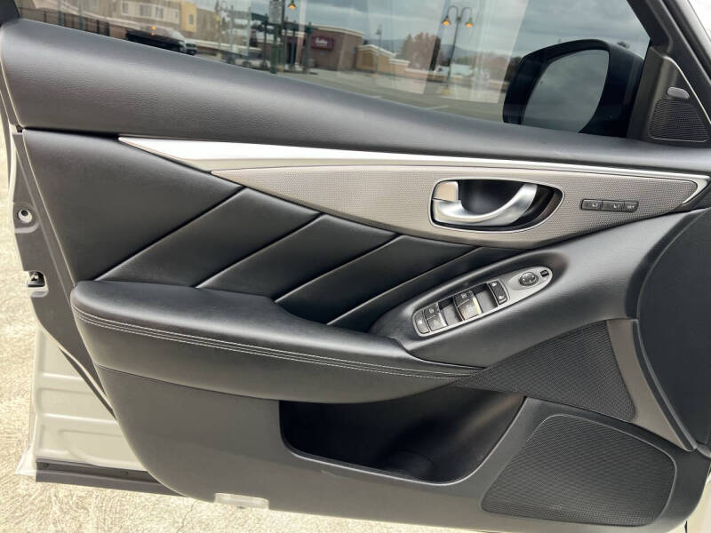 2016 Infiniti Q50 3.0T Premium