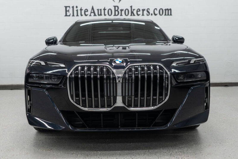 2025 BMW 7 Series 740i xDrive