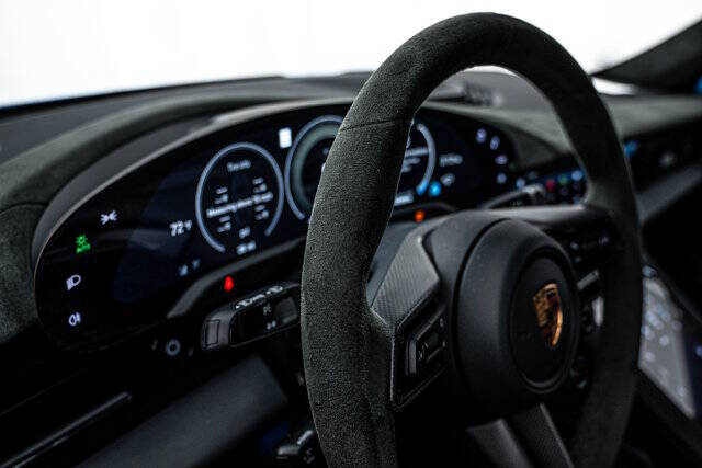 2025 Porsche Taycan Turbo GT w/ Weissach Package