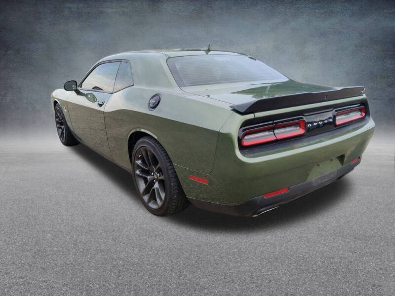 2022 Dodge Challenger