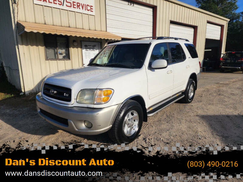 2003 Toyota Sequoia SR5's photo