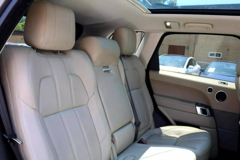 2015 Land Rover Range Rover Sport SE