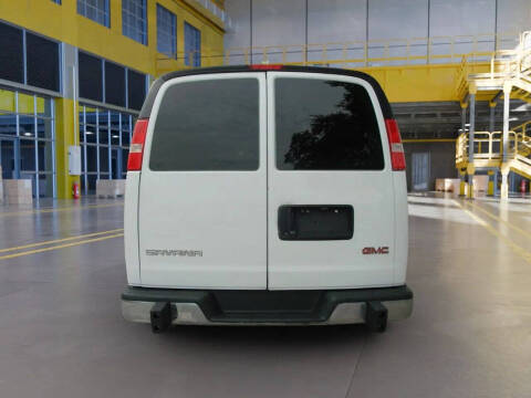 2020 GMC Savana 2500
