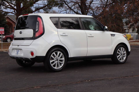 2019 Kia Soul +