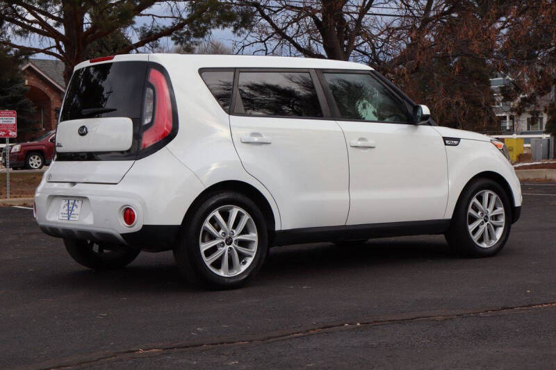 2019 Kia Soul +