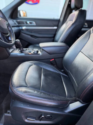 2018 Ford Explorer Sport