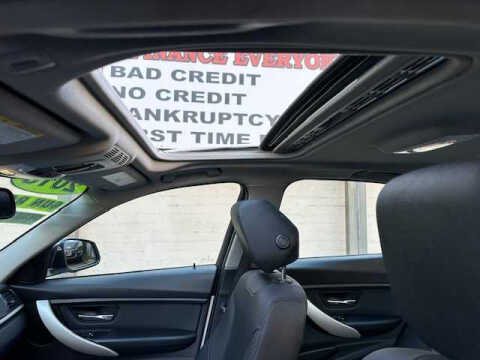 2018 BMW 3 Series 320i xDrive