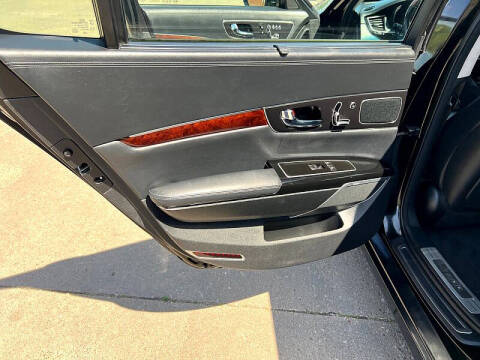 2015 Kia K900 Luxury