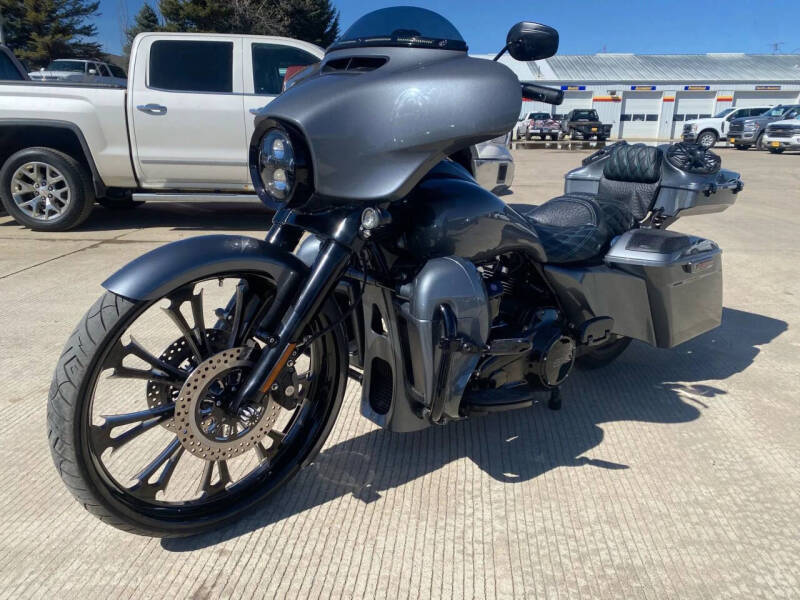 2021 Harley-Davidson Street Glide Special