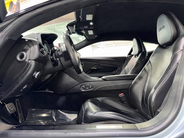 2019 Aston Martin DB11 V8