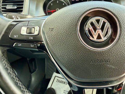 2015 Volkswagen Golf TDI S