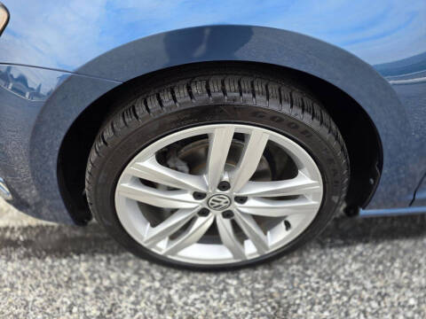 2017 Volkswagen Golf TSI SEL