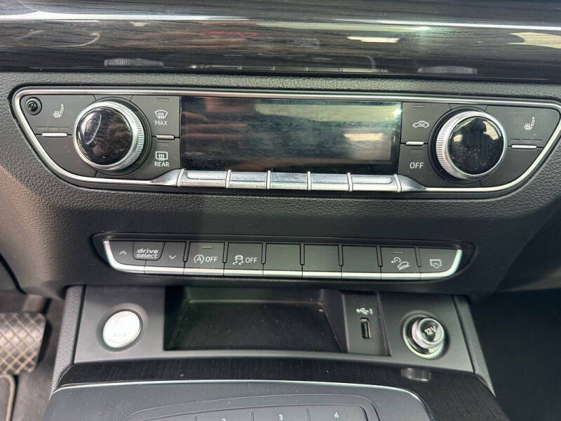 2019 Audi Q5 quattro Premium 45 TFSI