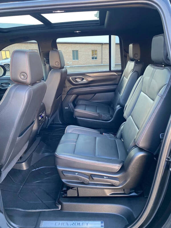 2021 Chevrolet Suburban RST