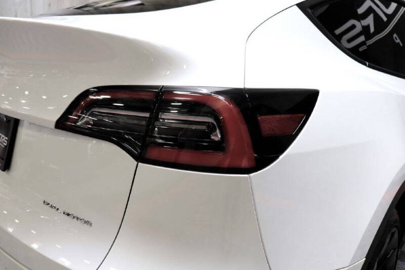 2020 Tesla Model Y Long Range