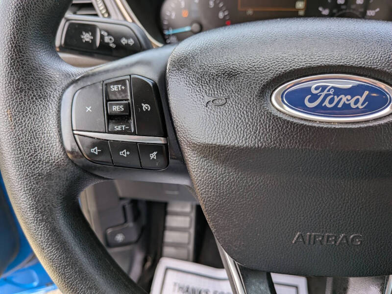 2020 Ford Escape SE