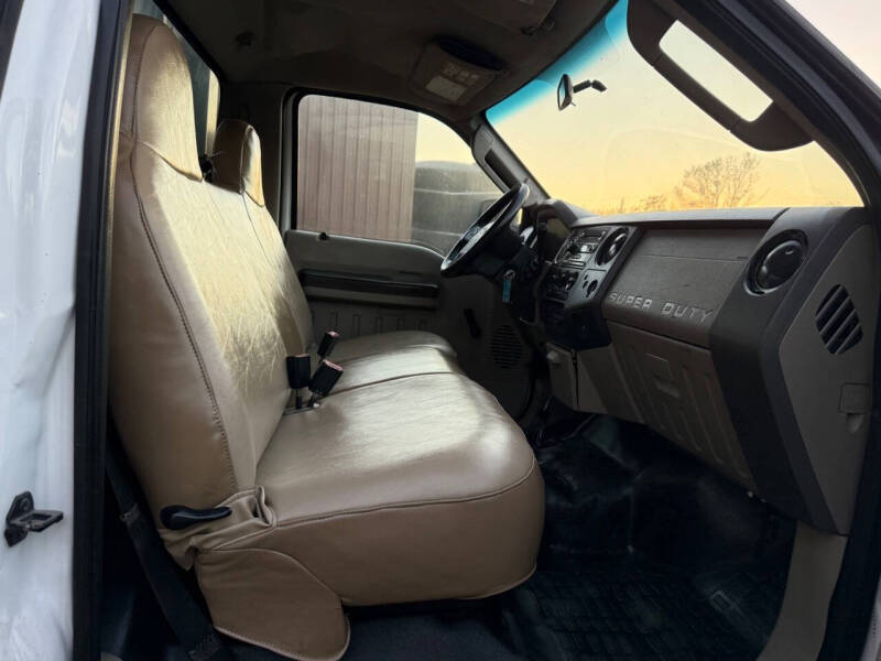 2009 Ford F-350 Super Duty XL