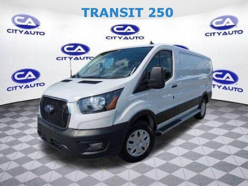 2023 Ford Transit Van Base's photo