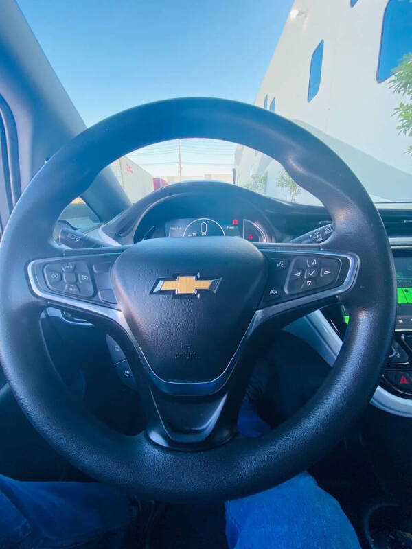 2017 Chevrolet Bolt EV LT