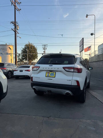 2020 Ford Escape Titanium