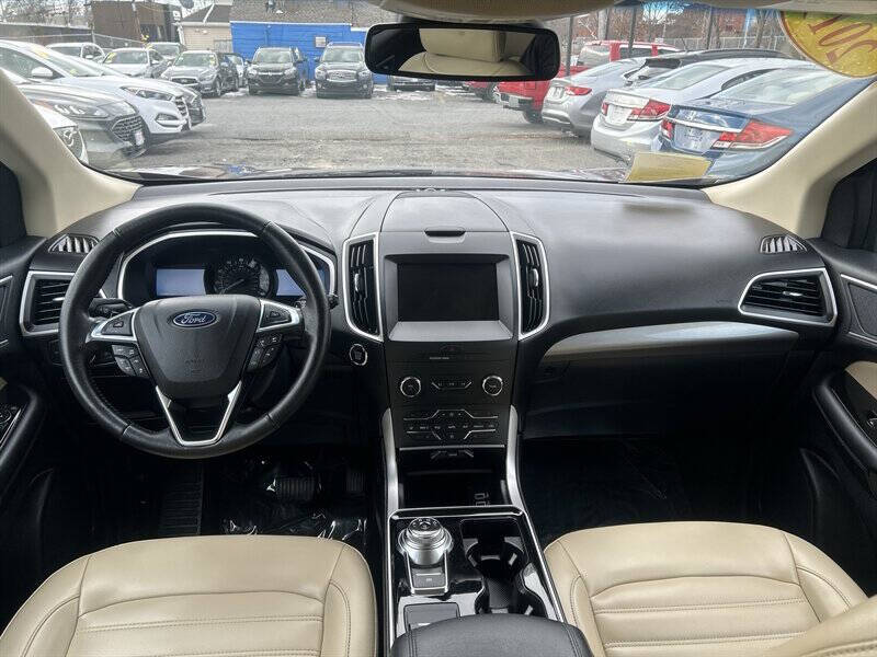2019 Ford Edge SEL