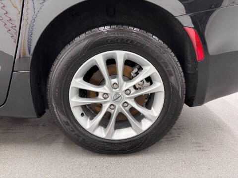 2022 Chrysler Pacifica Touring