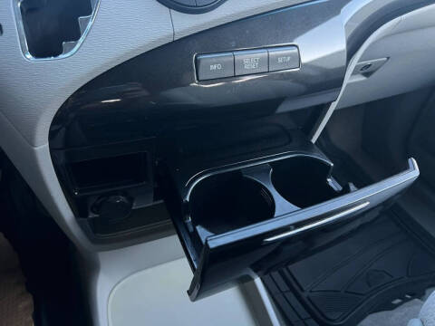 2014 Toyota Sienna