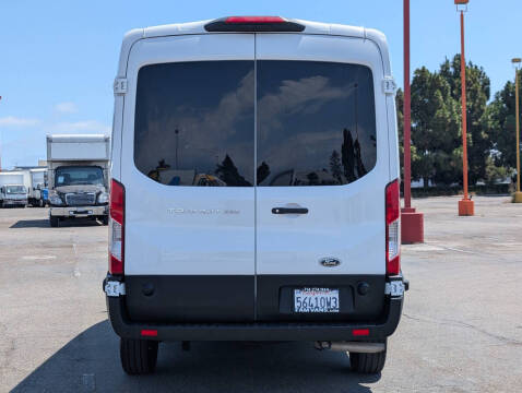 2024 Ford Transit 250