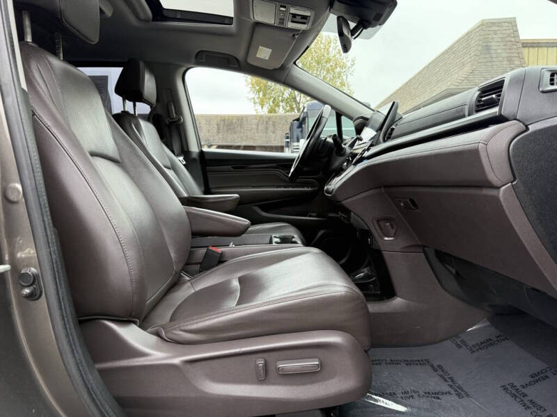 2019 Honda Odyssey Elite