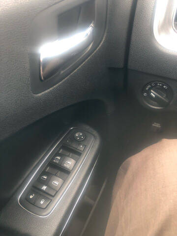 2013 Dodge Charger SE