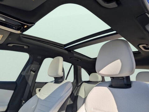 2023 Mercedes-Benz GLC GLC 300