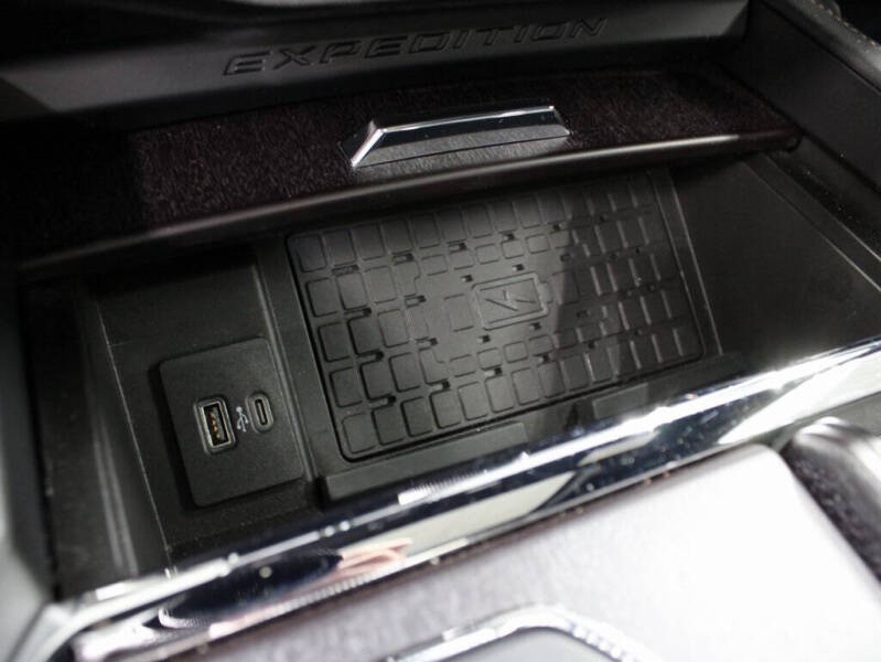 2024 Ford Expedition Platinum