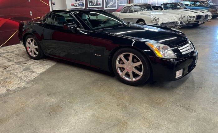 2005 Cadillac XLR