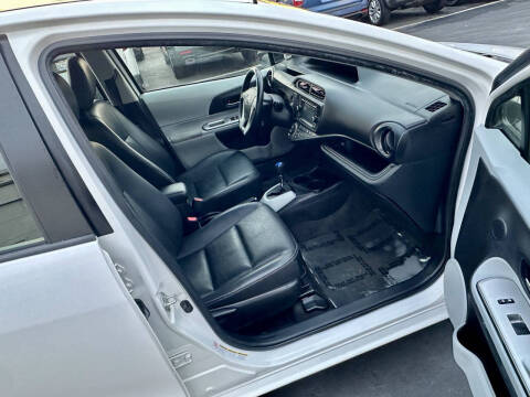 2013 Toyota Prius c Three