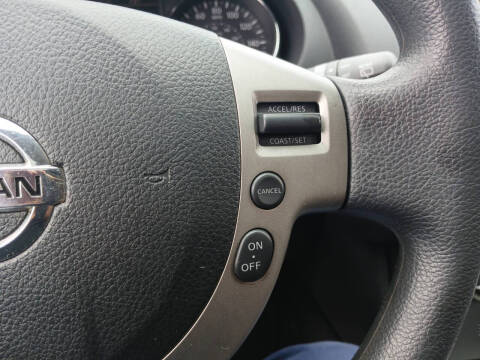 2011 Nissan Rogue SV