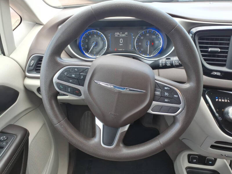 2017 Chrysler Pacifica Touring