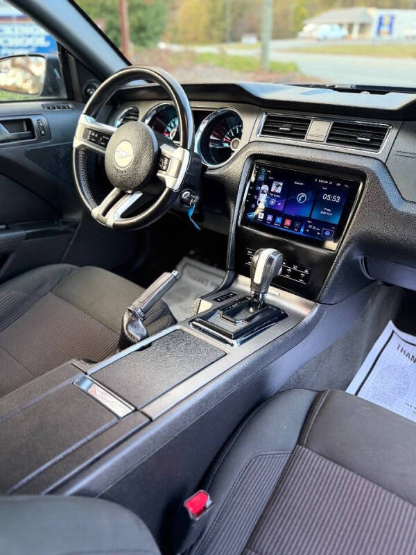 2014 Ford Mustang V6 Premium