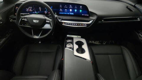 2024 Cadillac LYRIQ Tech