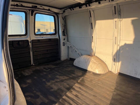 2015 Chevrolet Express 2500