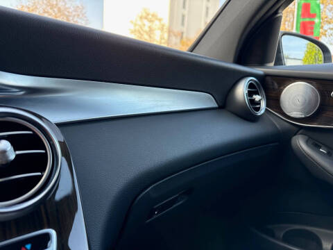 2019 Mercedes-Benz GLC GLC 300 4MATIC