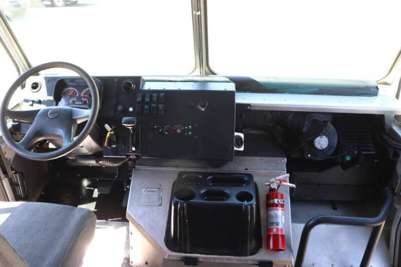2020 Freightliner MT45 Chassis