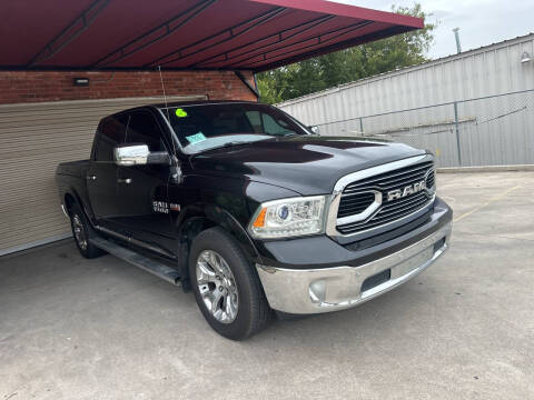 2016 RAM 1500 Laramie Limited