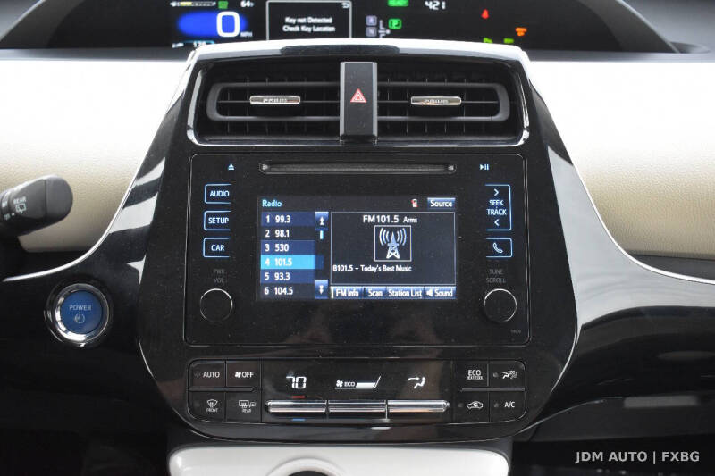 2017 Toyota Prius Two