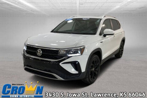2022 Volkswagen Taos for sale at Crown Automotive of Lawrence Kansas in Lawrence KS