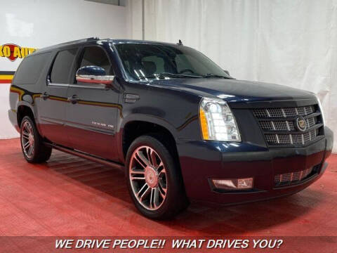 2013 Cadillac Escalade ESV Premium