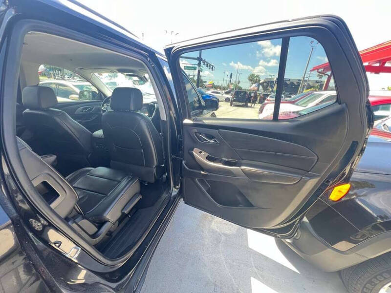 2020 Chevrolet Traverse LT Leather