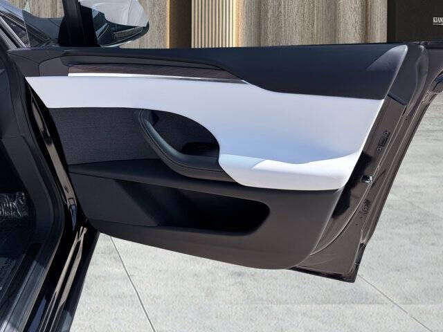 2022 Tesla Model X