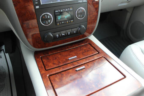 2012 Chevrolet Avalanche LTZ